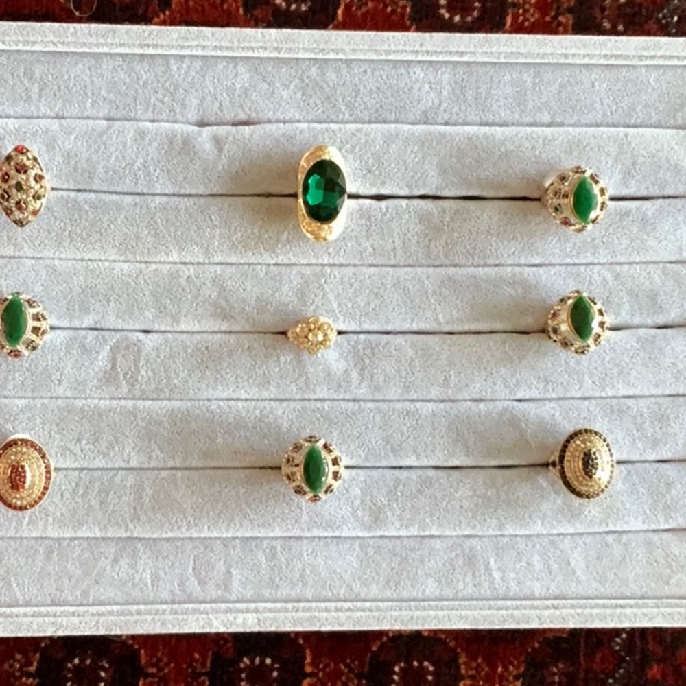Ladies’ Ring. - Picture 2 of 4